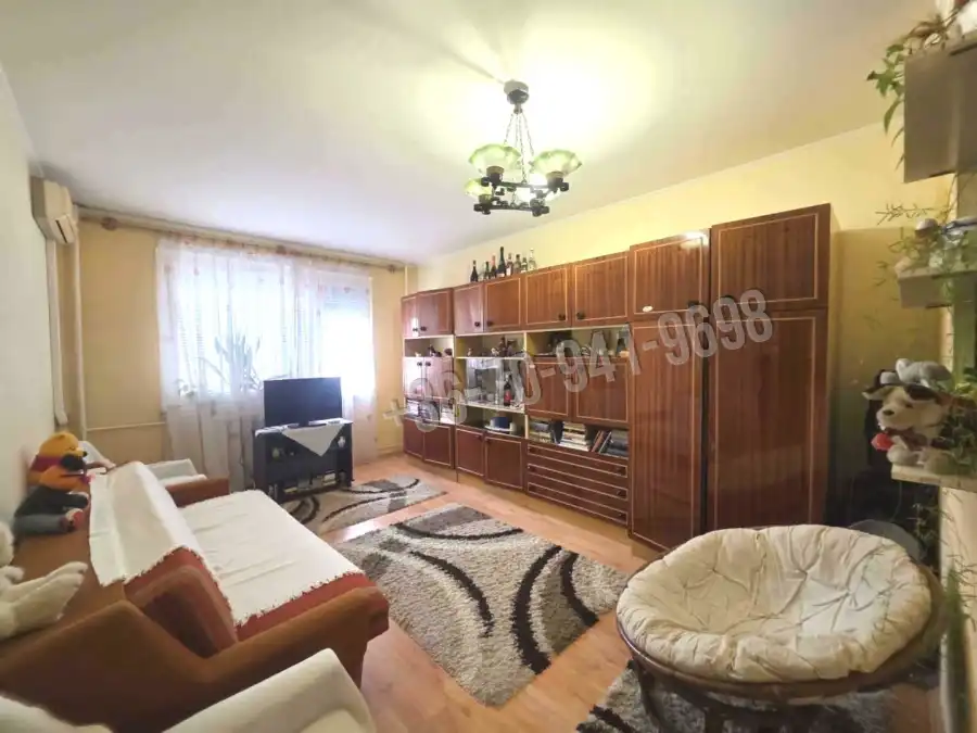 eladó panellakás, Dunaújváros