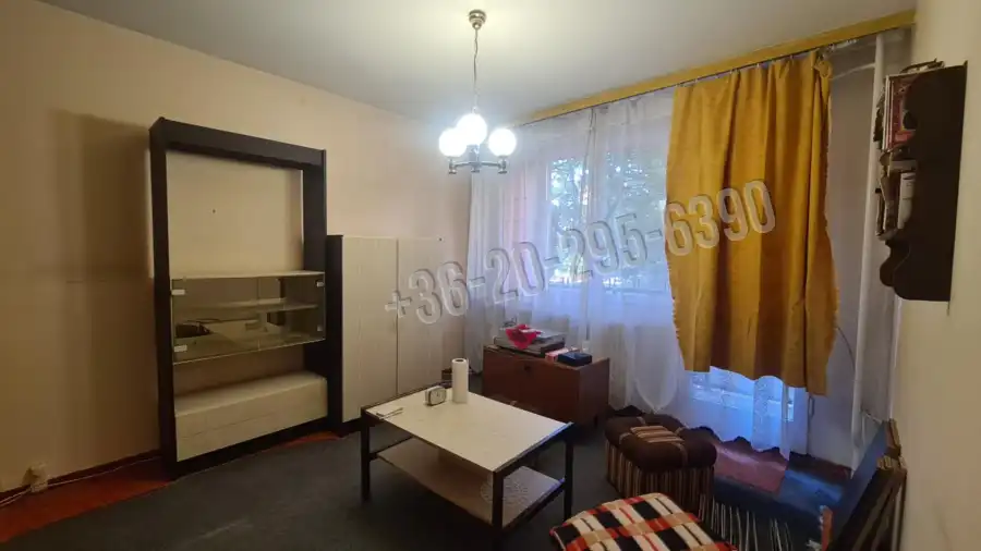 eladó panellakás, Dunaújváros