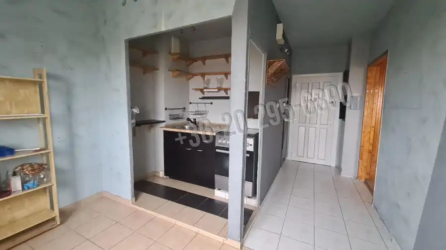 eladó panellakás, Dunaújváros