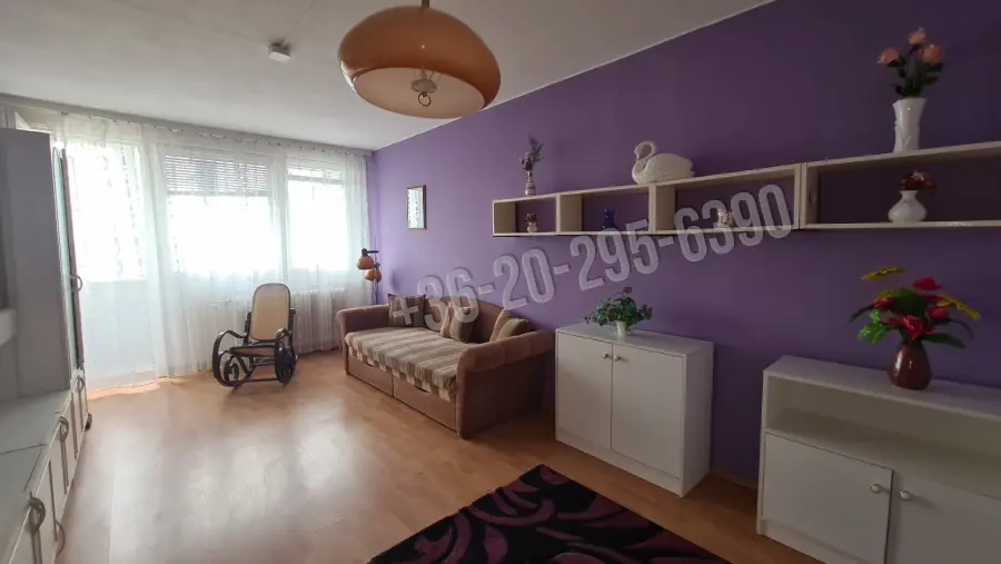eladó panellakás, Dunaújváros