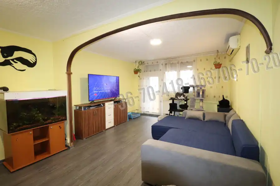 eladó panellakás, Szigetszentmiklós