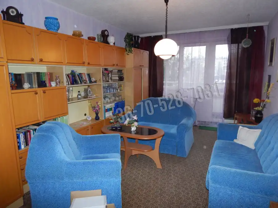 eladó panellakás, Tatabánya