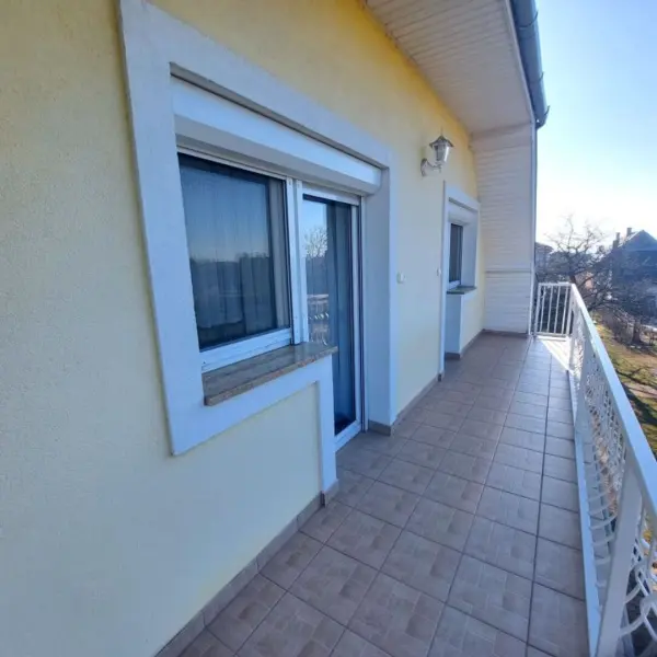 Eladó panzió, Gyenesdiás 12 szoba 375 m² 179 M Ft