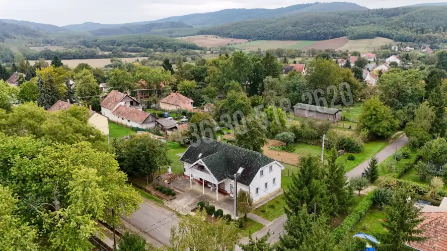 eladó panzió, Kétbodony