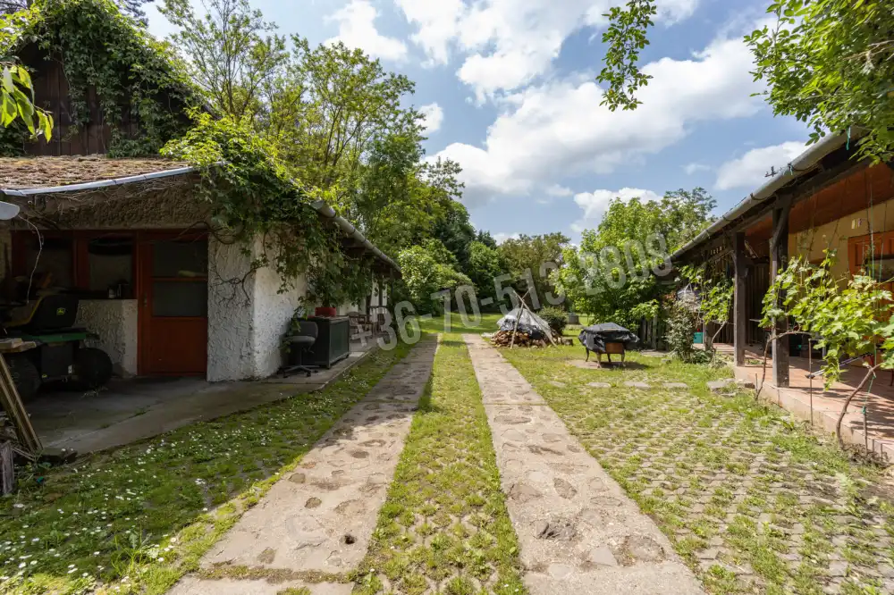 Pest megye - Perőcsény