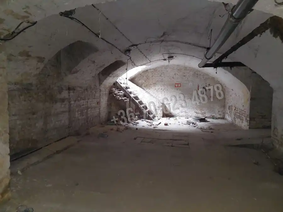 eladó raktár, Budapest, VIII. kerület