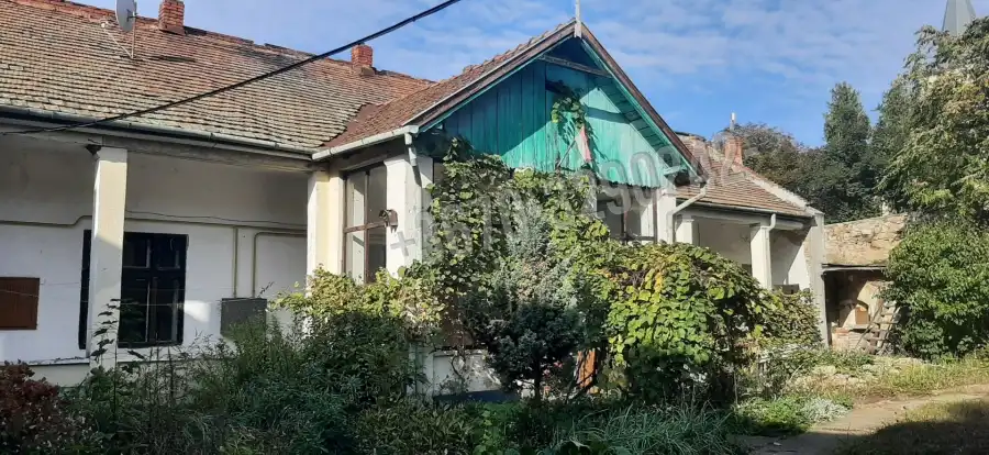 eladó sorház, Szerencs