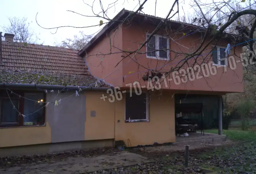 eladó tanya, Albertirsa