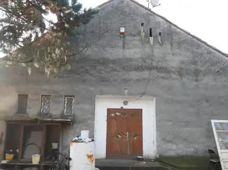 eladó tanya, Csemő