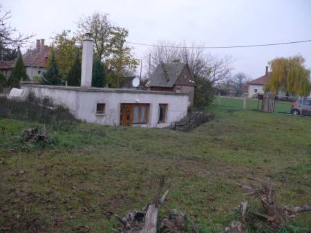 eladó tanya, Kecskemét