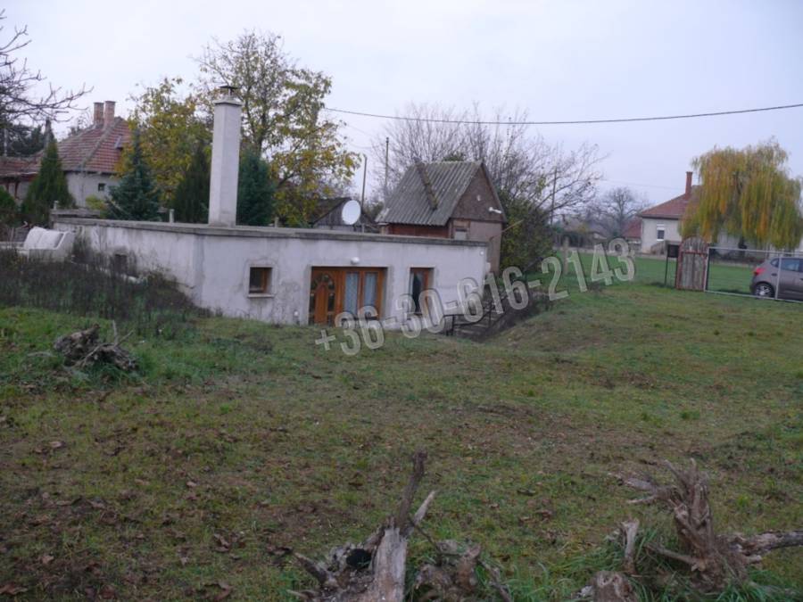 eladó tanya, Kecskemét