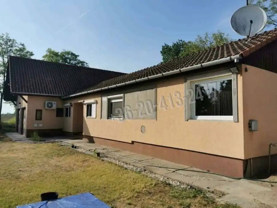 eladó tanya, Kiskunfélegyháza