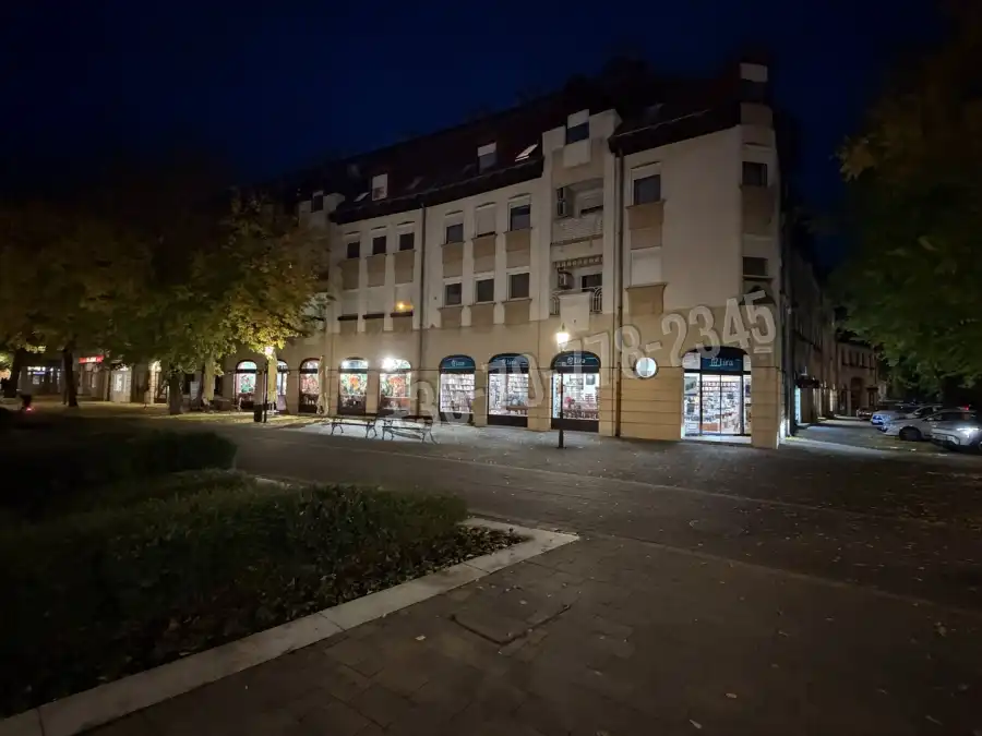 eladó téglalakás, Békéscsaba