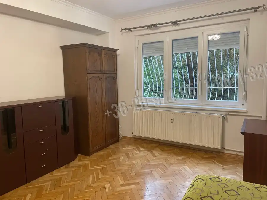 eladó téglalakás, Budapest, III. kerület