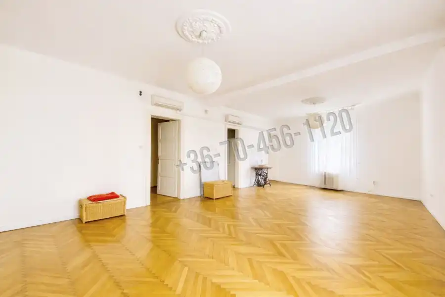 eladó téglalakás, Budapest, III. kerület