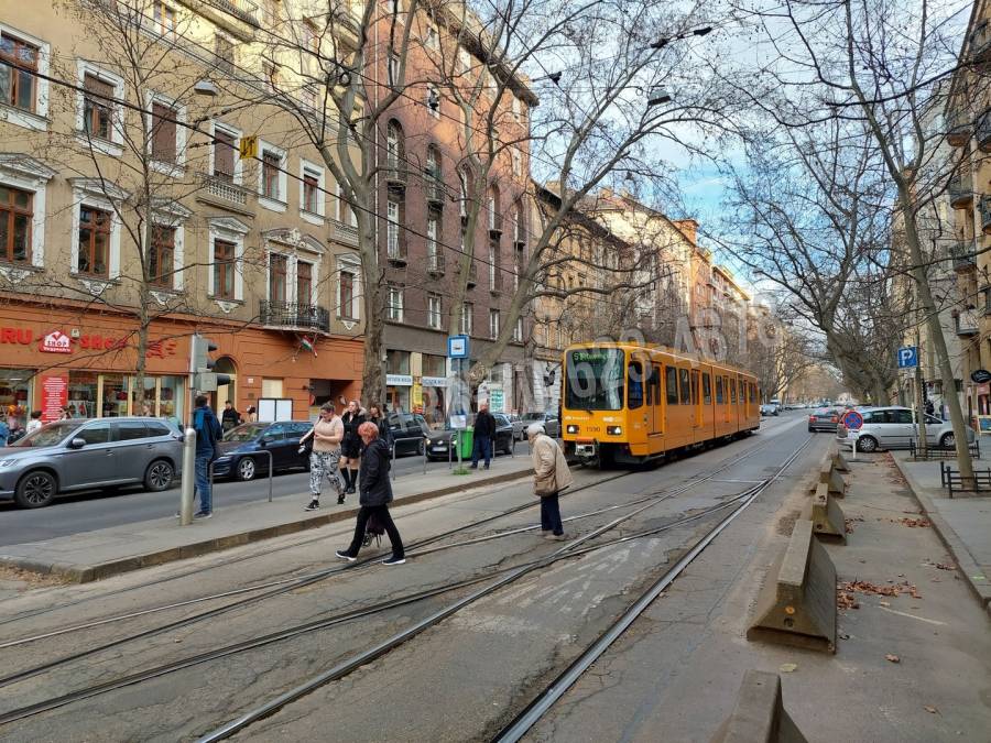 eladó téglalakás, Budapest, IX. kerület