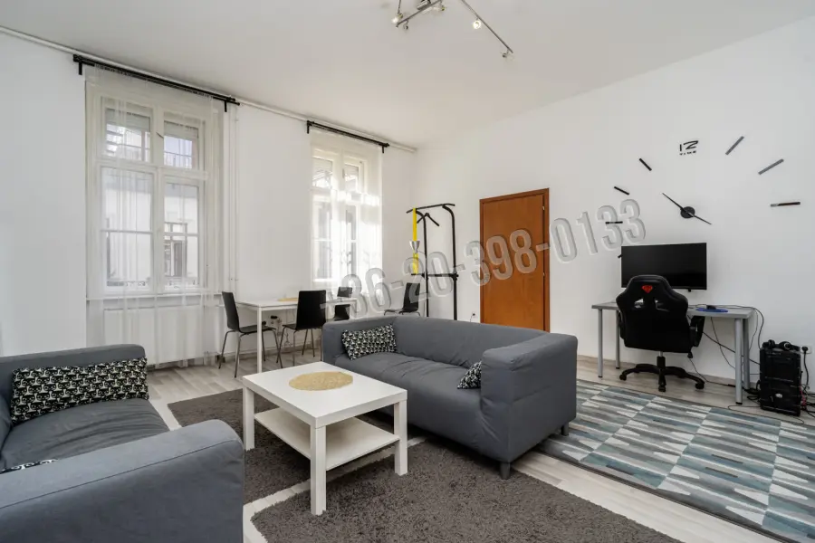 eladó téglalakás, Budapest, VI. kerület
