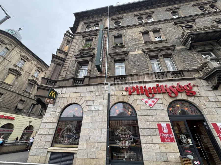 eladó téglalakás, Budapest, VII. kerület