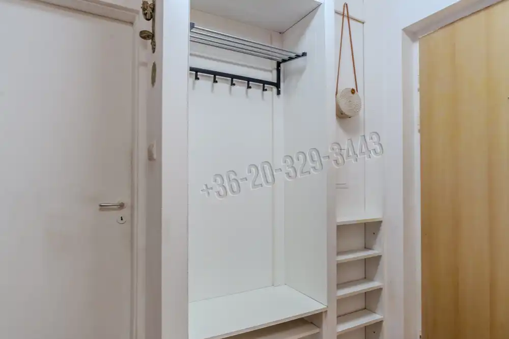 Budapest, VIII. kerület - Hungária ltp., Százados úti ltp.