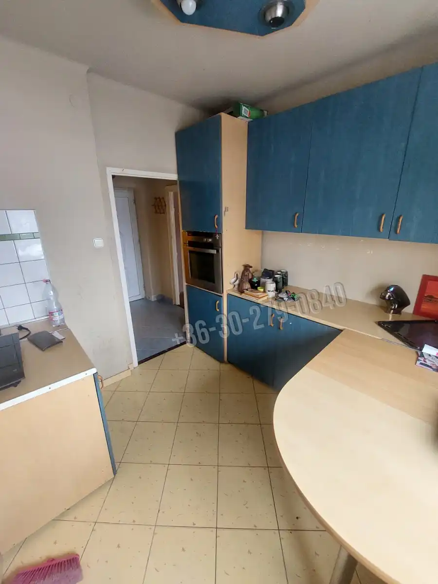 eladó téglalakás, Dunaújváros