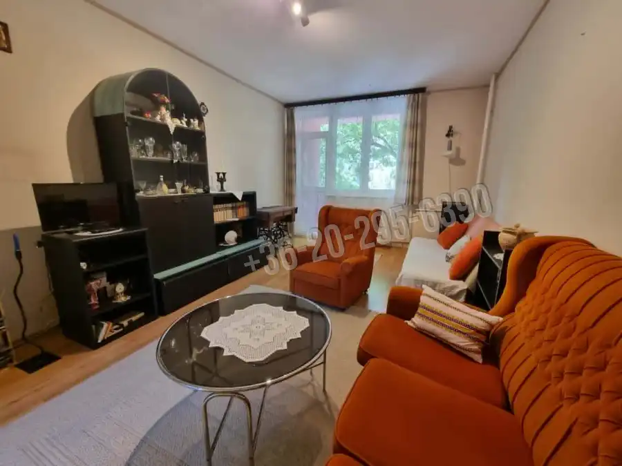 eladó téglalakás, Dunaújváros
