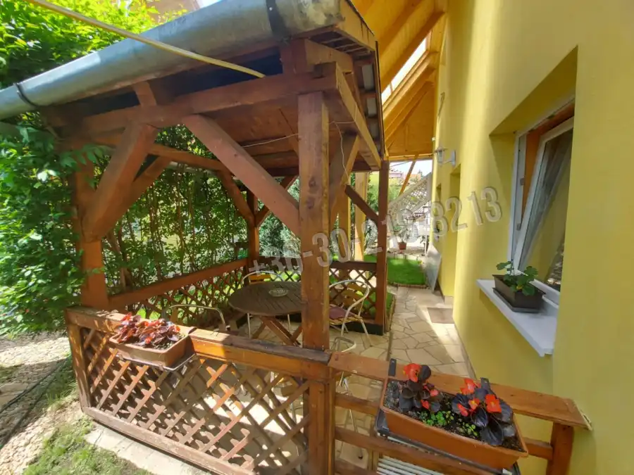 eladó téglalakás, Eger
