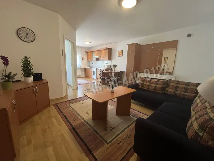 eladó téglalakás, Hajdúszoboszló