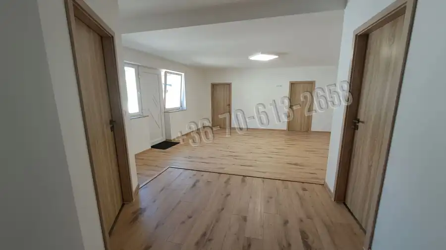 eladó téglalakás, Nyergesújfalu