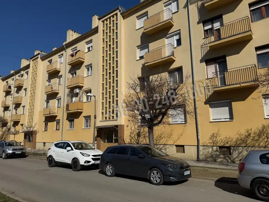 eladó téglalakás, Nyíregyháza