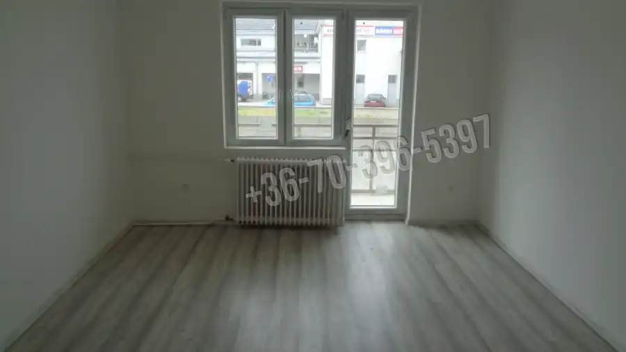 eladó téglalakás, Nyíregyháza