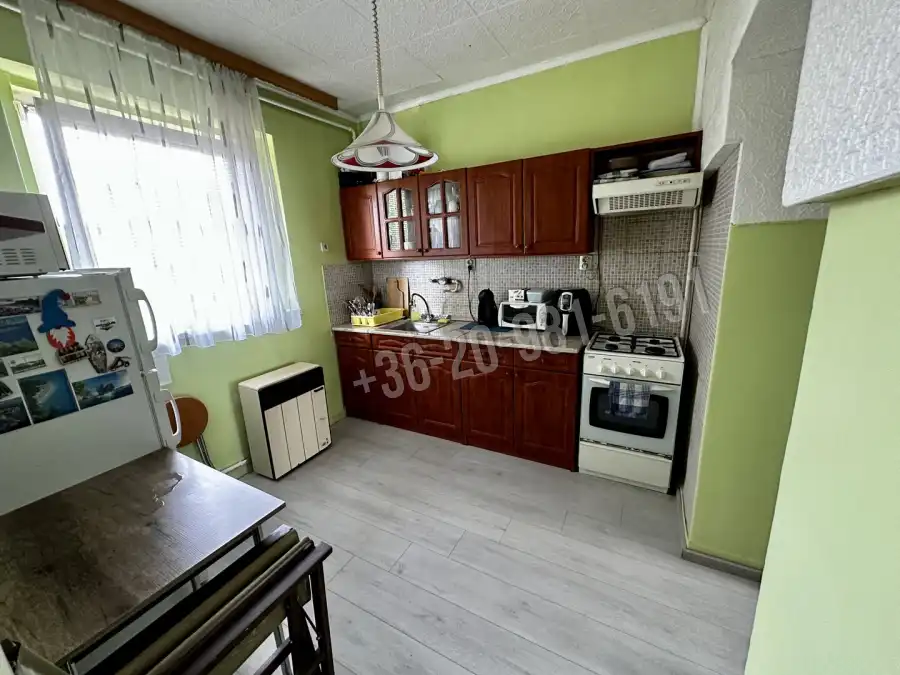 eladó téglalakás, Nyíregyháza