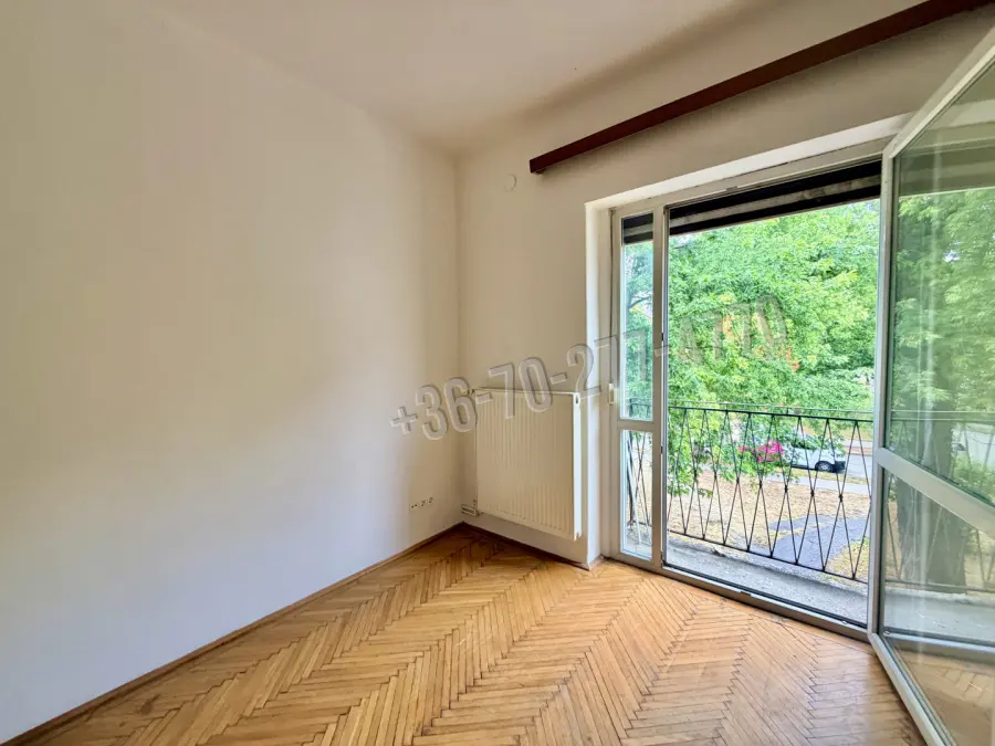 eladó téglalakás, Oroszlány