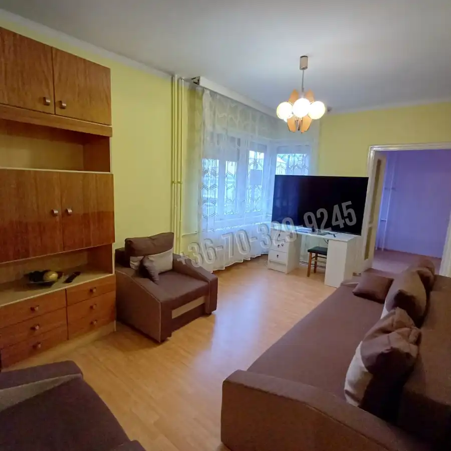 eladó téglalakás, Salgótarján