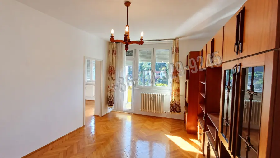 eladó téglalakás, Salgótarján