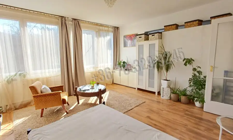 eladó téglalakás, Salgótarján