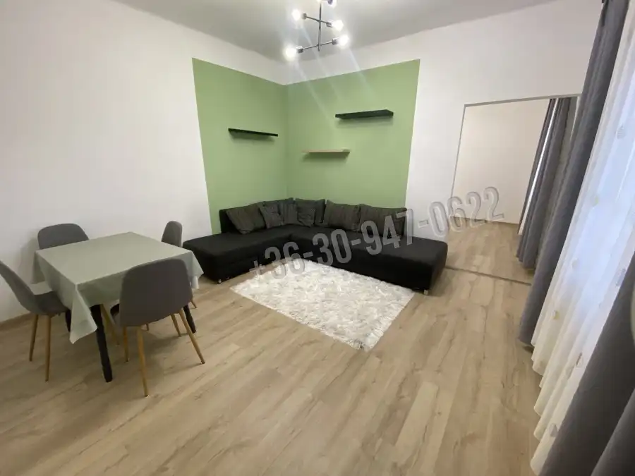 eladó téglalakás, Sopron