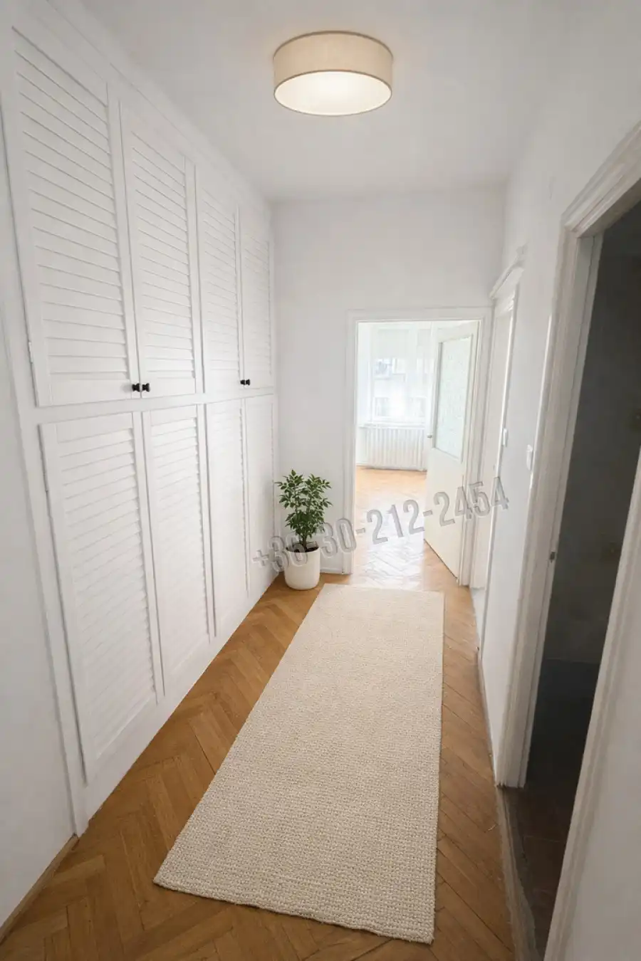 eladó téglalakás, Vác