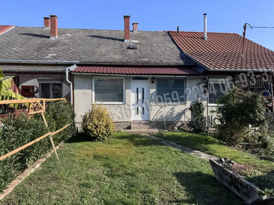 eladó téglalakás, Zákány