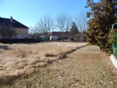eladó telek, Andornaktálya