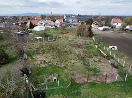 eladó telek, Boconád