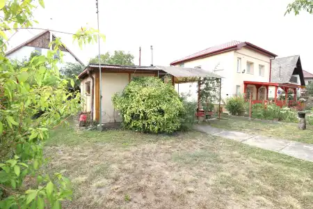 eladó telek, Délegyháza