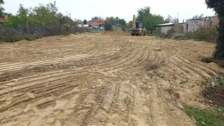 eladó telek, Jászfényszaru