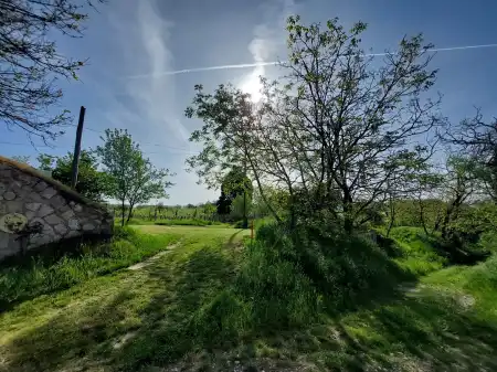 eladó telek, Ménfőcsanak