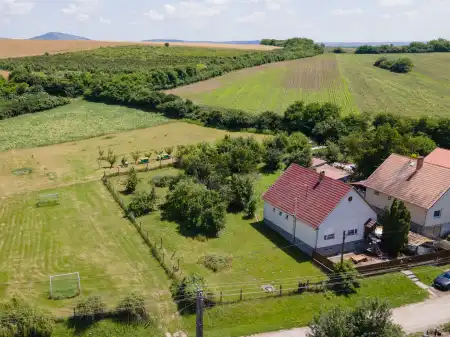 Eladó telek, Palotás 806 m² 5.9 M Ft