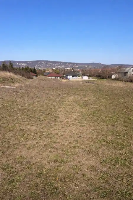 Eladó telek, Tatabánya 1452 m² 56 M Ft