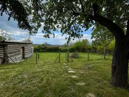 Eladó telek, Vác 2800 m² 37 M Ft