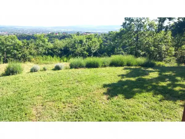 Eladó Üdülő, Szentendre 1027 m² 65 M Ft