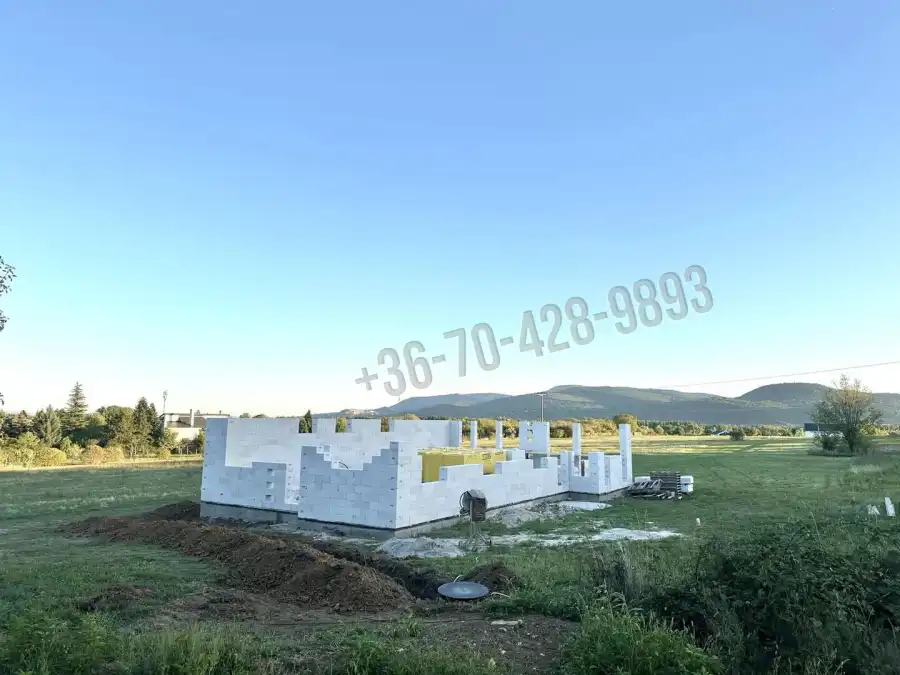 eladó új építésű családi ház, Kismaros