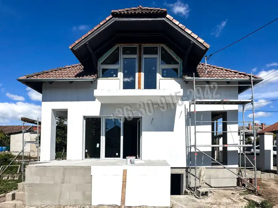 eladó új építésű családi ház, Vác