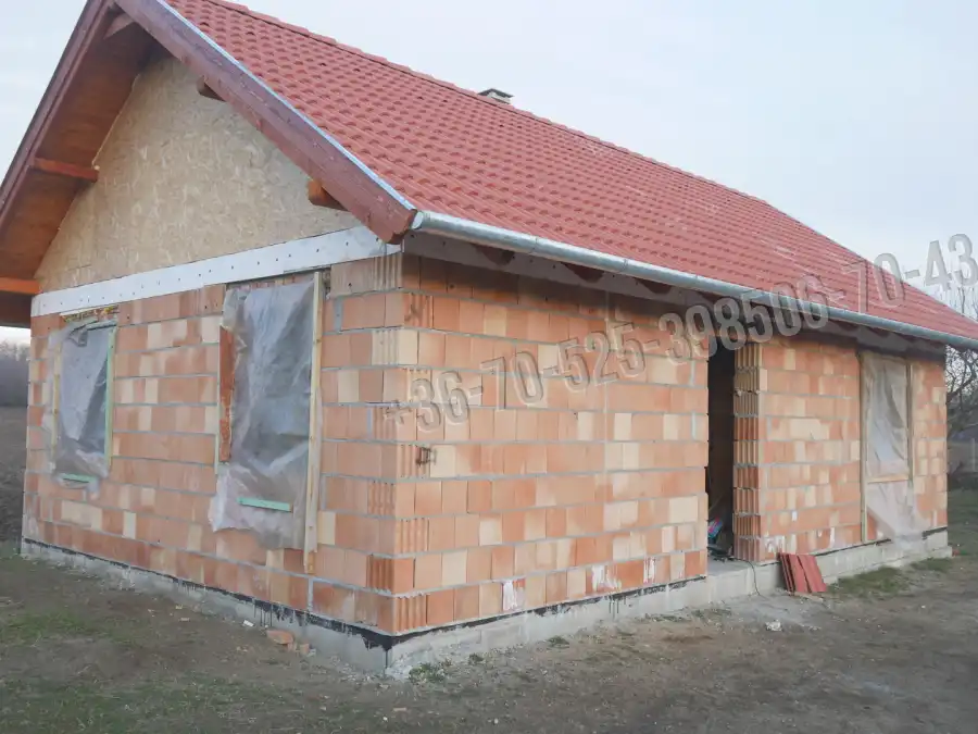 eladó új építésű gazdasági ingatlan, Albertirsa
